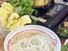 -小椒羊.羊肉粉 龙虾 羊肉串(新地旗舰店)