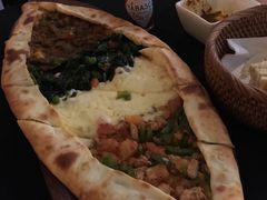 四季皮塔饼-Efes Turkish & Mediterranean Cuisine 艾菲斯餐厅(陆家嘴店)