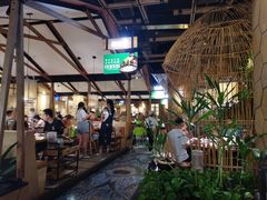 大堂-大头椰·椰子鸡火锅(南宁万象城店)