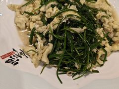 沙葱炒鸡蛋-二毛馕坑肉饭店