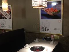 卡座-槐店王婆大虾(西太堡店)