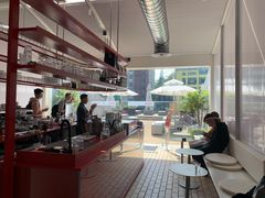 -UNI UNI(环亚凯瑟琳店)