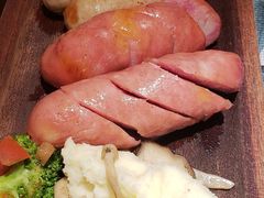 -春树下·树屋花房西餐厅(罍街AS1980店)