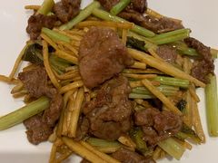 姜丝炒黄牛肉-御信客家王(洛溪店)