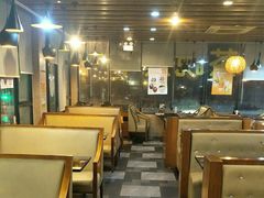 卡座-维园港式茶餐厅(龙岗盛平店)