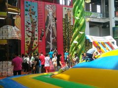 -蒙特利亲子乐园