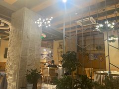 -香山湖家家宴(中山陵店)