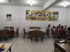 大堂-何记羊汤馆(丽水佳源店)