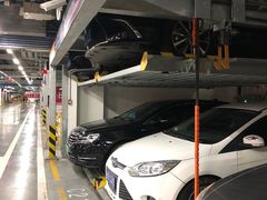 -BFC外滩金融中心停车场