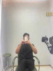 -侨治发型