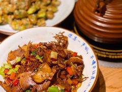 -吃饭皇帝大土家民族菜(正大广场店)