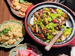 -菌小白·野生菌火锅(时尚天河店)