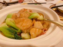 上汤面筋煲-上海和平饭店龙凤厅 Dragon Phoenix