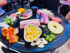 -豚豚家돈돈가韩国锅盖烤肉(新北万达店)