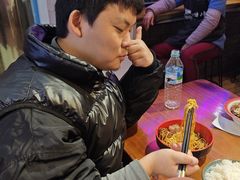 -爆炸头阿姨小四川正宗川味小吃(无任何分店)