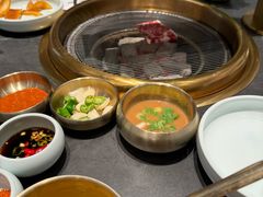 -韩白山·朝鲜族烤牛肉·酱蟹(长宁龙之梦店)