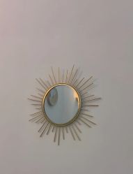 -苗医生专业祛痘·皮肤管理