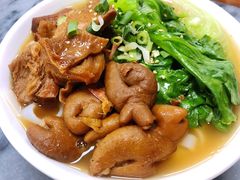 牛腩猪肠河粉-珍珍小食店(西华路店)