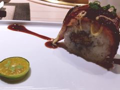 -余欢领鲜火锅(新街口店)