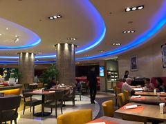 -咖啡苑自助餐厅·中国大饭店