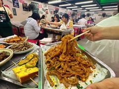 -小民大排档(江汉路店)