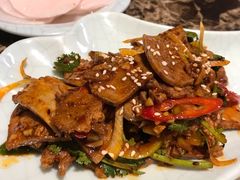 -猪啊牛呀羊啊铜盘烤肉(正大广场店)