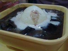 20120715493-满记甜品(巴黎春天宝山店)