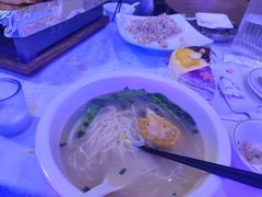 -海盗船. 龙虾烧烤. 酒馆