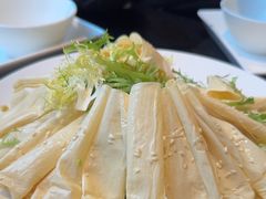 -一楼食业·食惠一楼