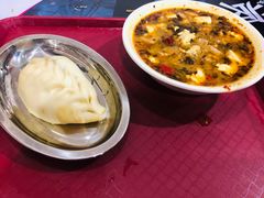 腌菜肉沫柳叶包-北京大学-燕南食堂