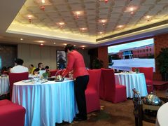 -景月阁空中食府(希尔顿酒店)