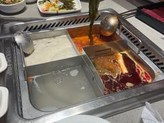-海底捞火锅(金山百联店)