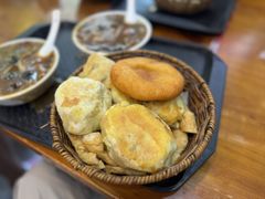 -穆彦华逍遥镇胡辣汤(岗坡路店)