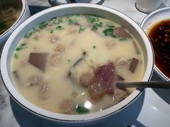 鸡鸭血牛腩馄饨-花园茶楼(兴城西路店)