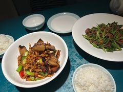 -呷湘厨·鱼汤捞饭·剁椒鱼头·湘菜(国家会展中心店)
