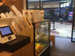 -霸王茶姬(南亚风情第壹城店)