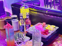 -喜鹊音乐酒馆(西街店)