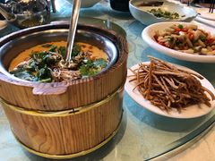 -绿杨春·淮扬宴(庐山路店)