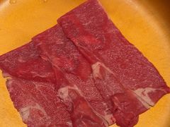 -牛YO寿喜烧·铁板烧和牛火锅自助(市府恒隆店)