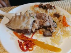 碎肉抓饭-巴扎美食·新疆菜·西域歌舞表演餐厅(新疆大厦店)
