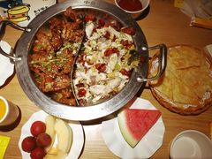 -小鱼小牛·鱼牛干锅·脆鱼火锅(世欧广场店)