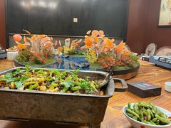 -琥珀老六龙虾(四里河店)