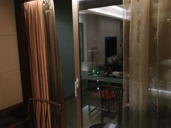 -三亚湾海居铂尔曼度假酒店