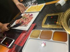 -牛鲜盛齐齐哈尔烤肉(曹路店)