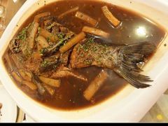 团头舫-金陵一哥龙虾(水木秦淮店)