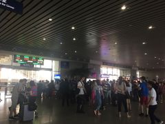 候车人流-洛阳龙门站
