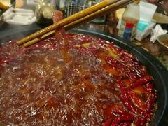 -黄潇洒老火锅(九眼桥宏济巷店)