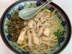 -明呈黄鱼面馆(斜土路店)