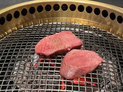 -铭牛烧肉·和牛海鲜自助(高新月牙湖店)