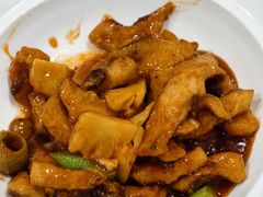 -雪湖煜辰鱼头老店(雪野湖店)